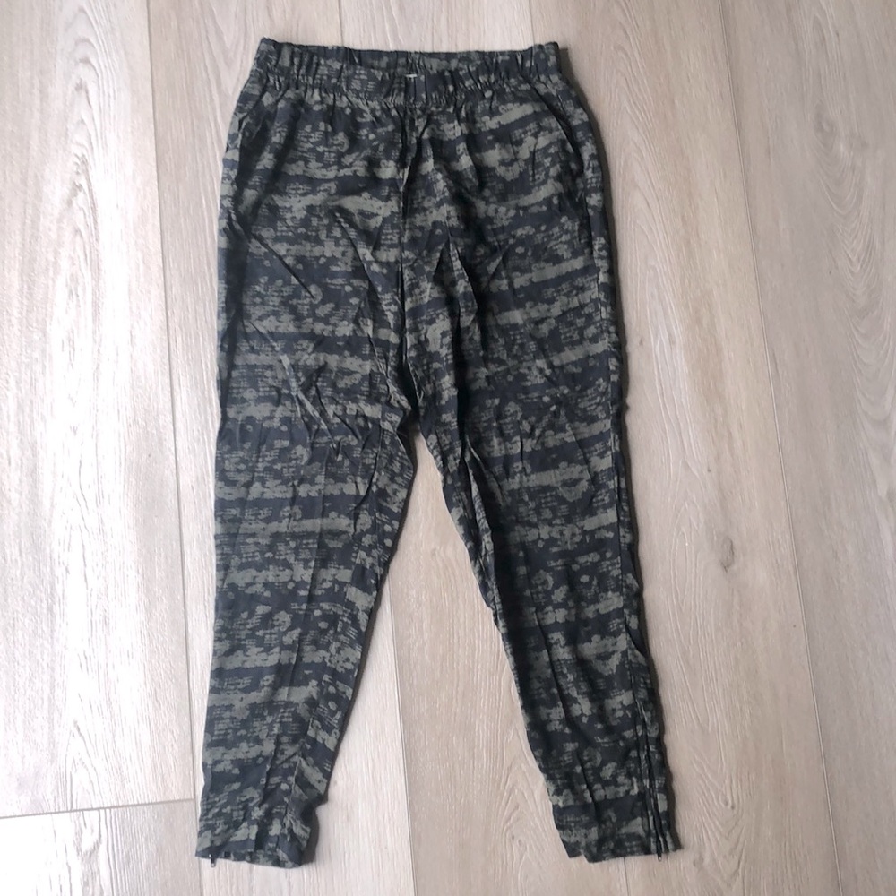 Lush Parachute Pants Olive Green/Black Wide Leg